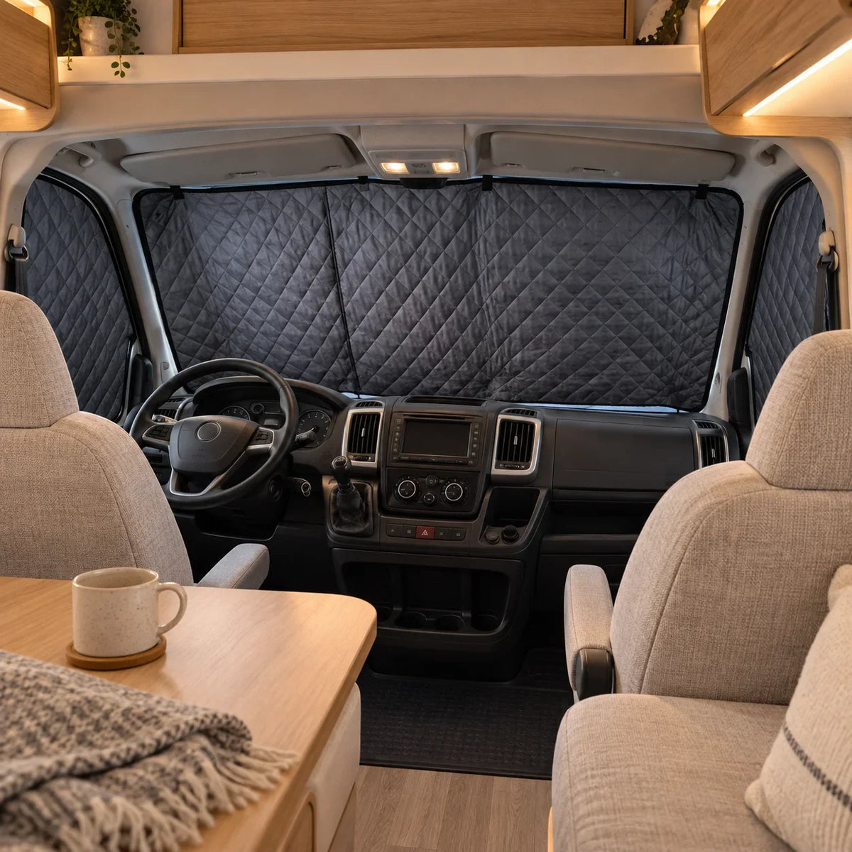 Oscurante termico esterno per camper – 211 × 171 cm